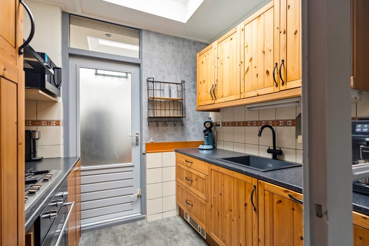 Foto 14 van Bloemstraat 21