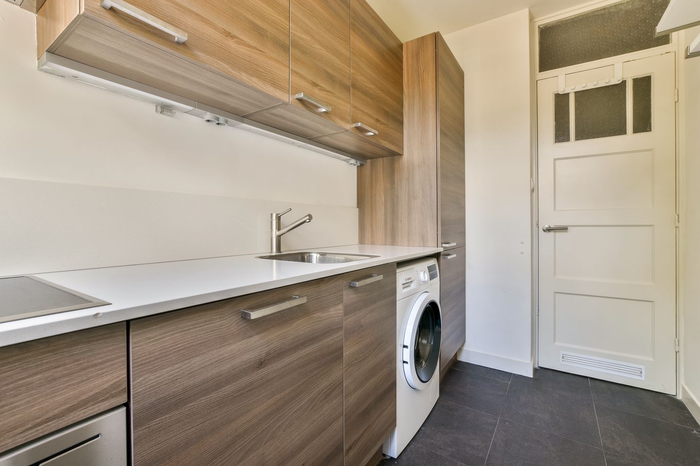 Foto 19 van Uiterwaardenstraat 187-1