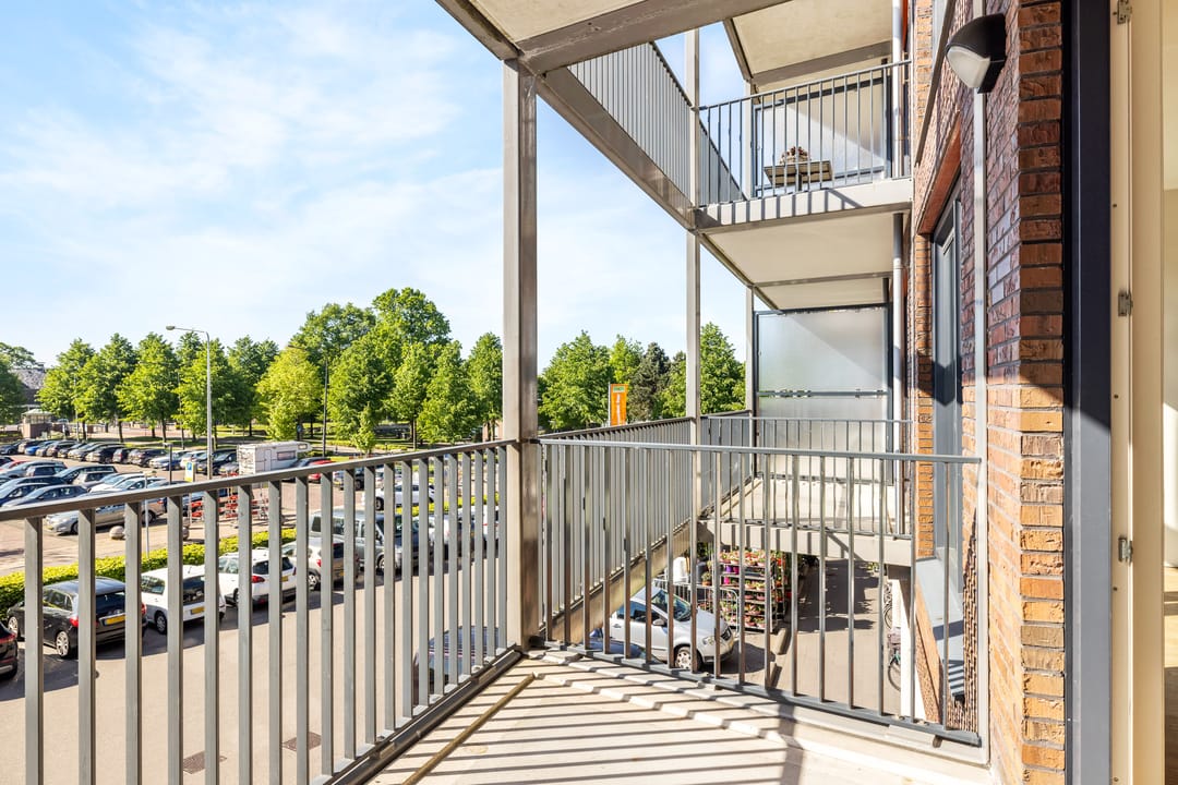 Foto 22 van Peter van Thaborplein 44