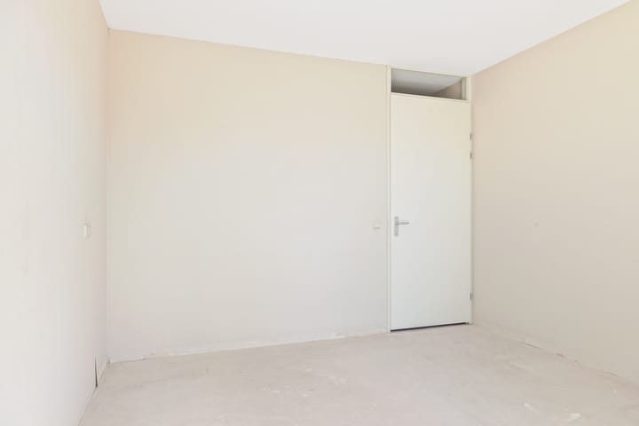 Foto 29 van Peter van Thaborplein 44