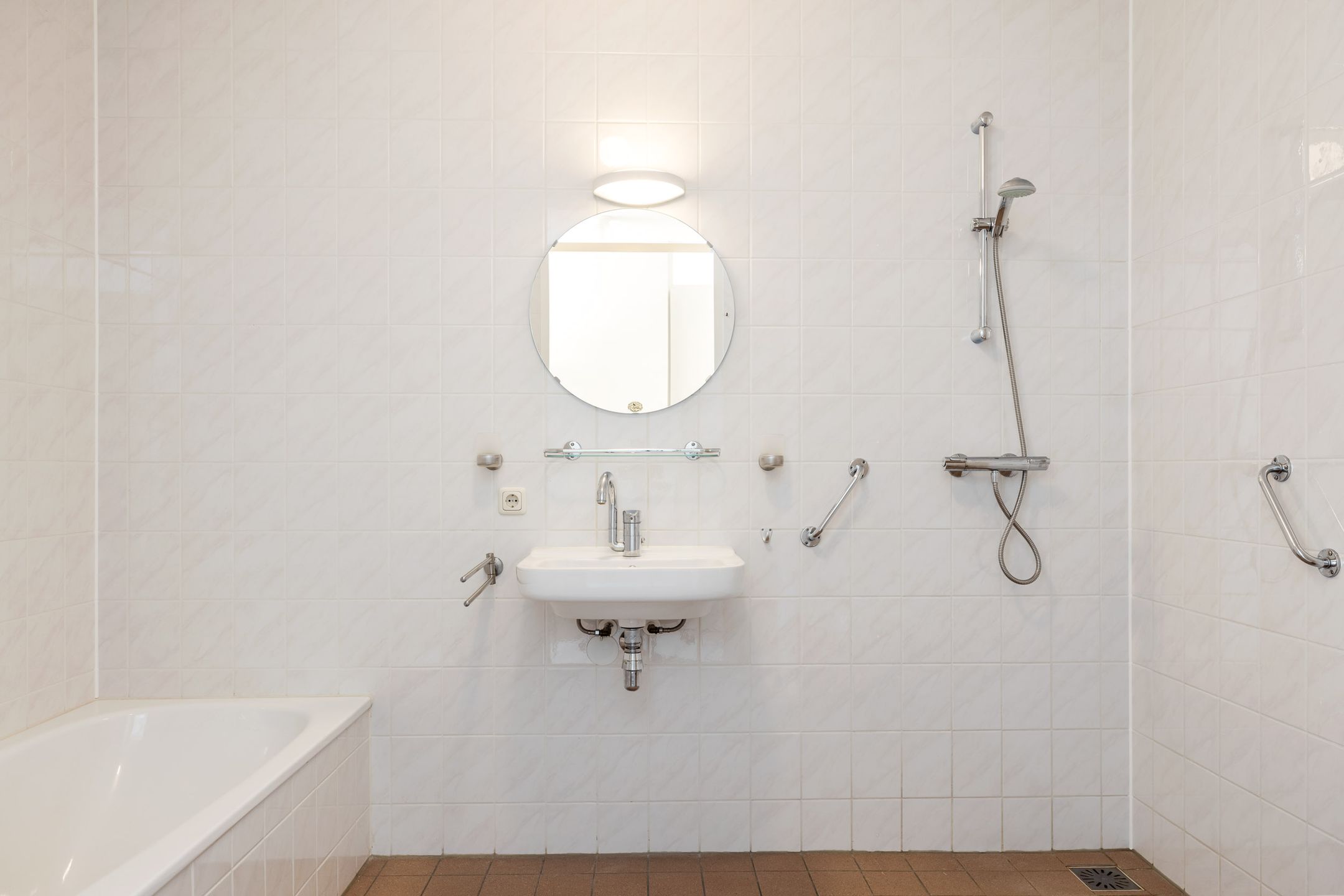 Foto 30 van Peter van Thaborplein 44