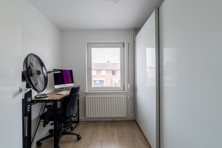 Foto 24 van Monseigneur Zwijsenstraat 20