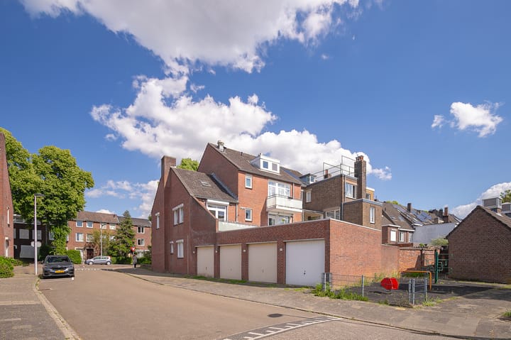 Foto 14 van Koning Clovisstraat 54