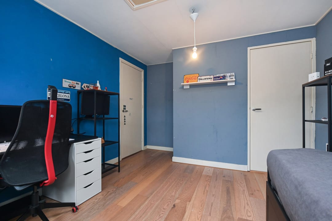 Photo 41 of Laan van Eik en Duinen 184