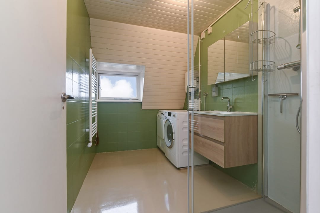 Photo 46 of Laan van Eik en Duinen 184