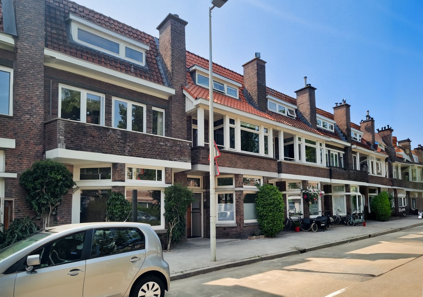 Photo 49 of Laan van Eik en Duinen 184