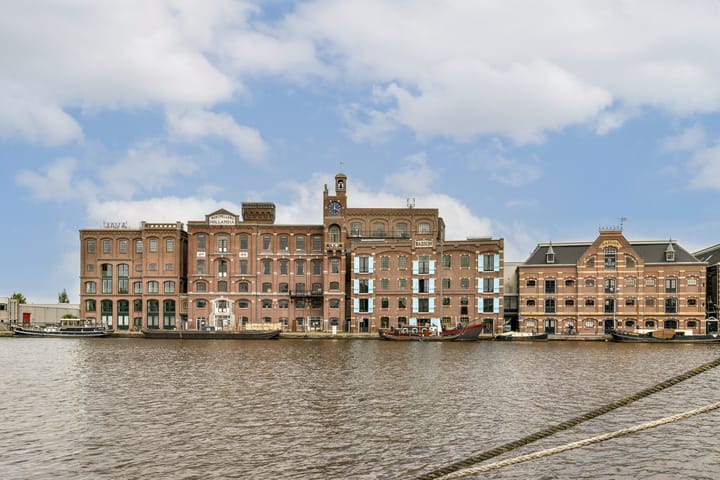 Foto 28 van Veerdijk 43-P