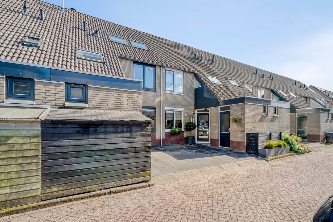 Foto 37 van Ina Dammanstraat 5