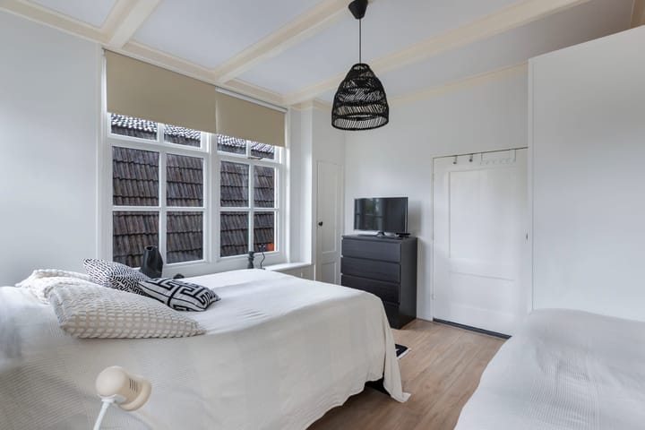 Foto 42 van Raadhuisstraat 6