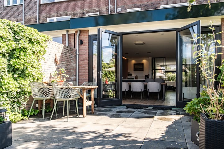 Photo 6 of P.C. Hooftlaan 19