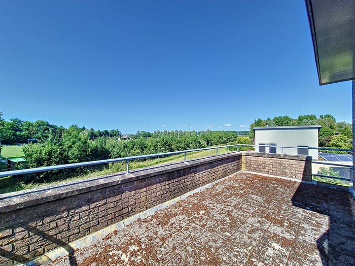 Photo 28 of Parmastraat 6