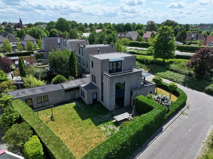 Photo 29 of Parmastraat 6