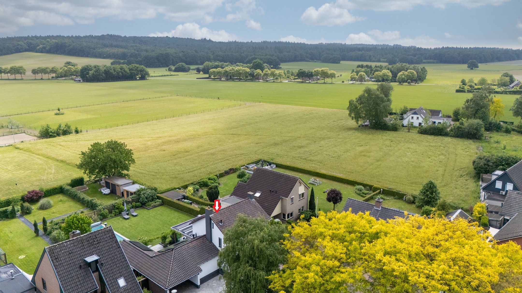 Foto 6 van Dorpskant 4