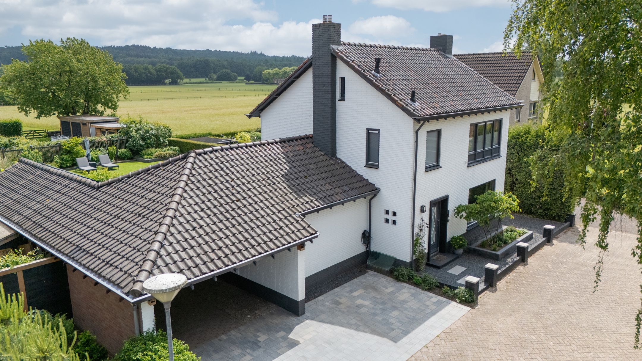 Foto 9 van Dorpskant 4