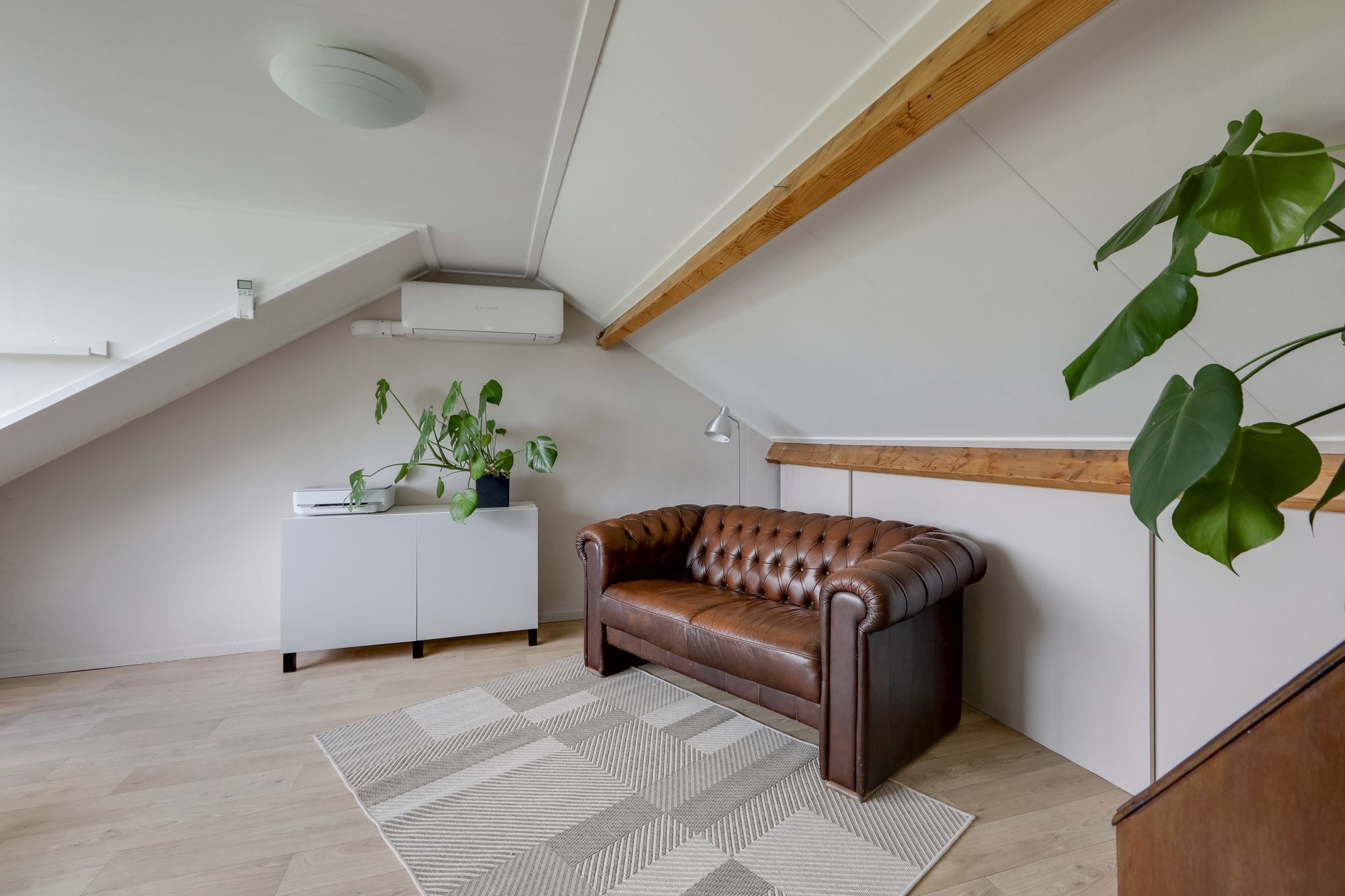 Foto 66 van Dorpskant 4