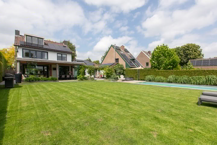 Foto 88 van Dorpskant 4