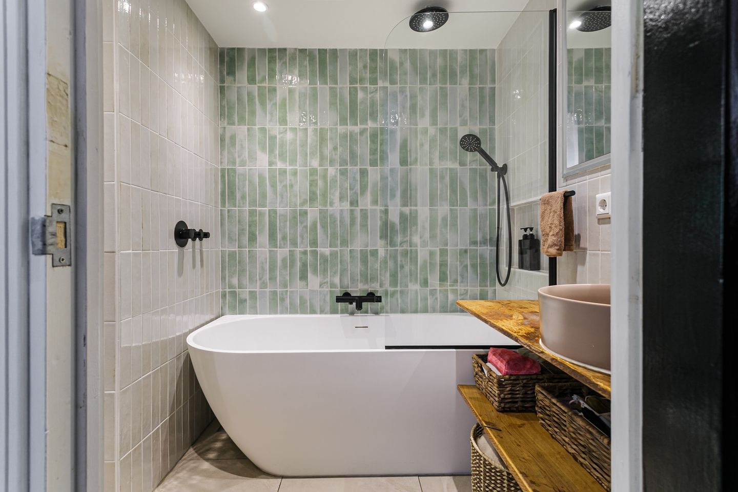 Foto 29 van Niasstraat 30-A