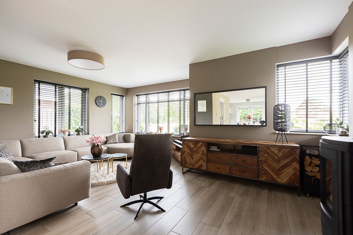 Photo 12 of Van Regteren Altenastraat 18