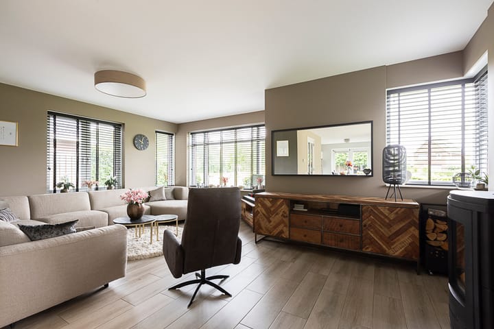 Photo 12 of Van Regteren Altenastraat 18