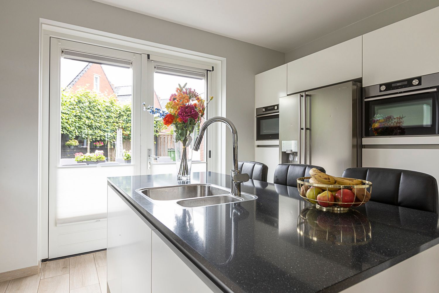 Photo 21 of Van Regteren Altenastraat 18