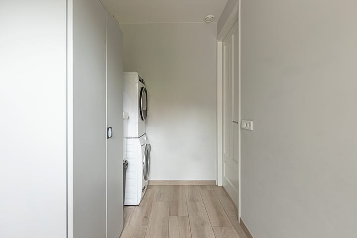 Photo 26 of Van Regteren Altenastraat 18