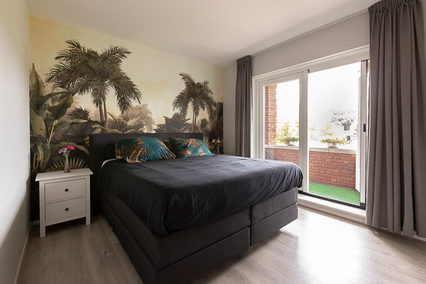 Photo 34 of Van Regteren Altenastraat 18