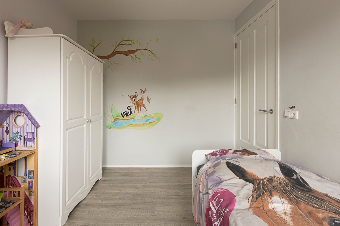 Photo 44 of Van Regteren Altenastraat 18