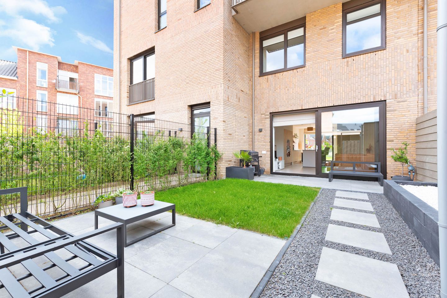 Photo 19 of Laan van Bovenduist 132