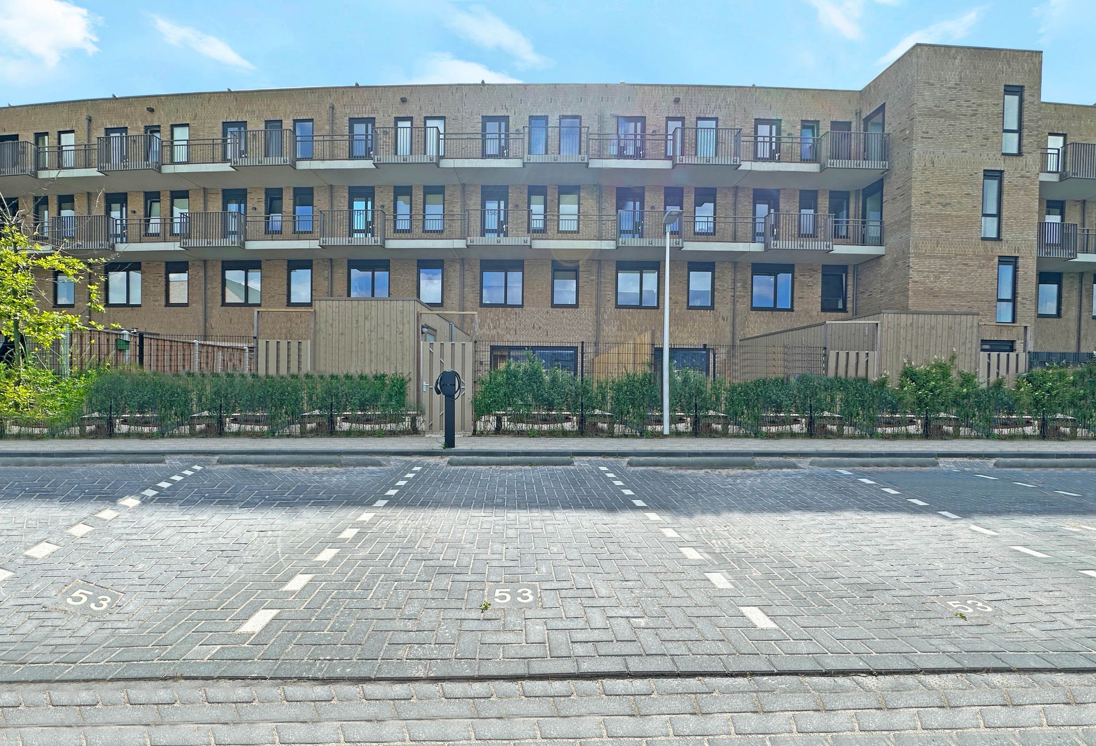 Photo 33 of Laan van Bovenduist 132