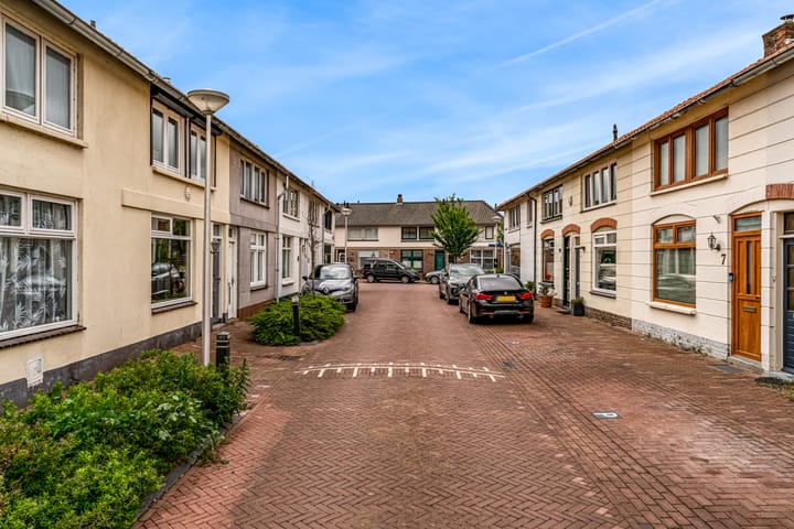 Foto 2 van Raadwijkstraat 10