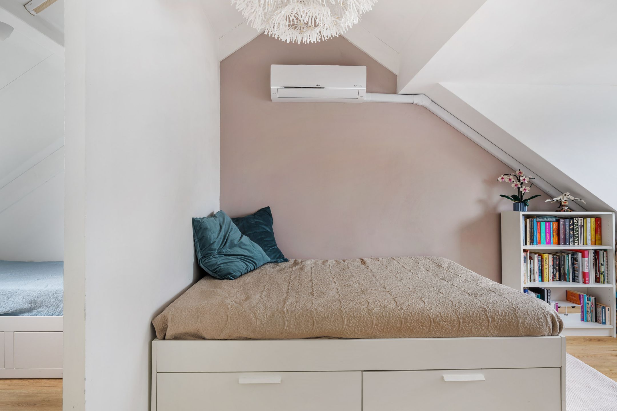 Foto 30 van Spoorstraat 29