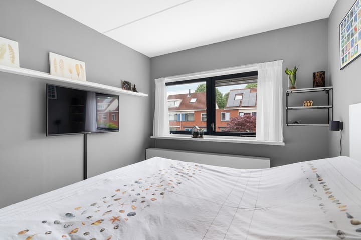 Foto 24 van Adrienne Solserstraat 7