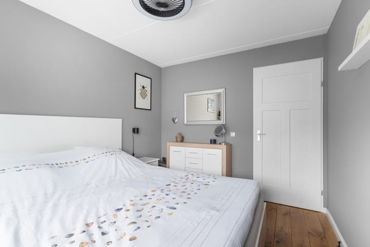 Foto 25 van Adrienne Solserstraat 7