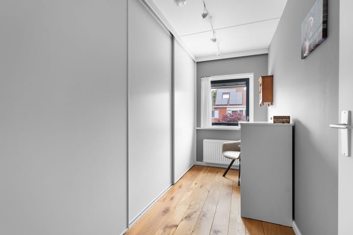 Foto 26 van Adrienne Solserstraat 7