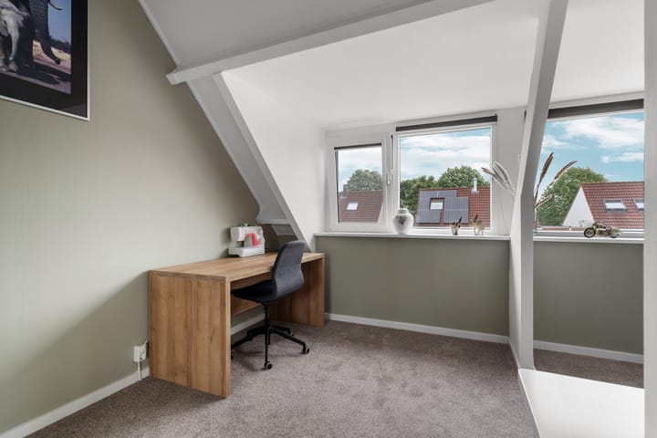 Foto 37 van Adrienne Solserstraat 7