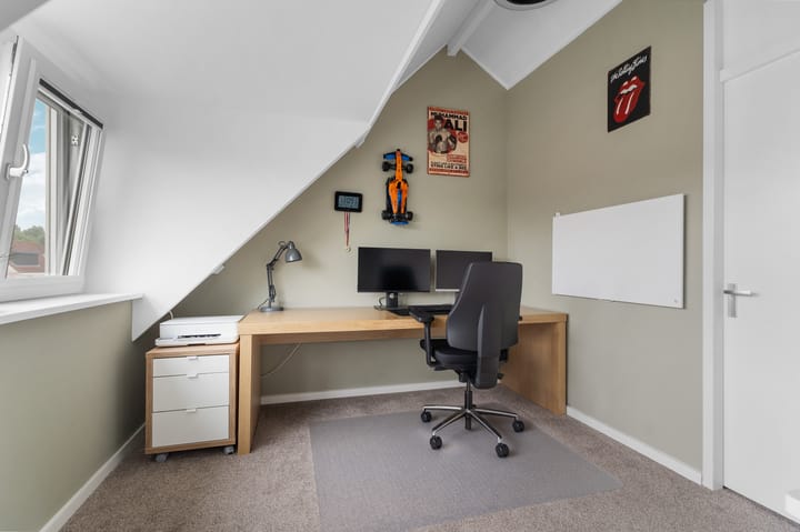 Foto 39 van Adrienne Solserstraat 7