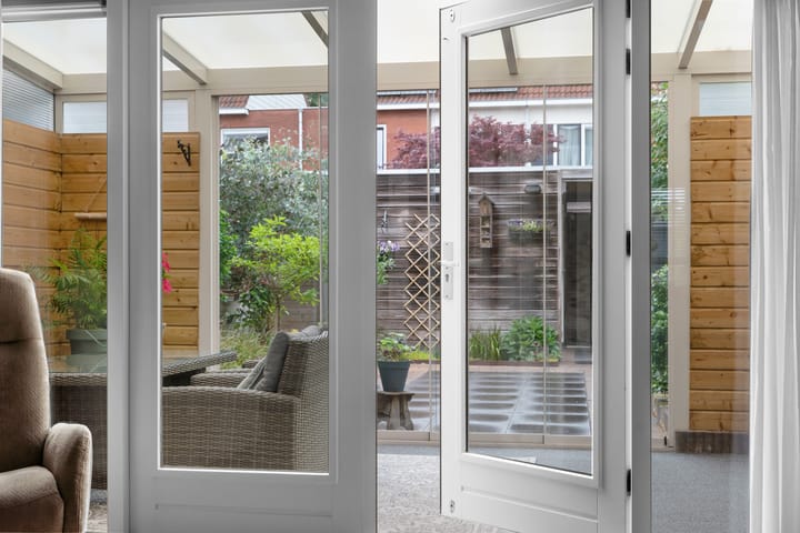 Foto 42 van Adrienne Solserstraat 7