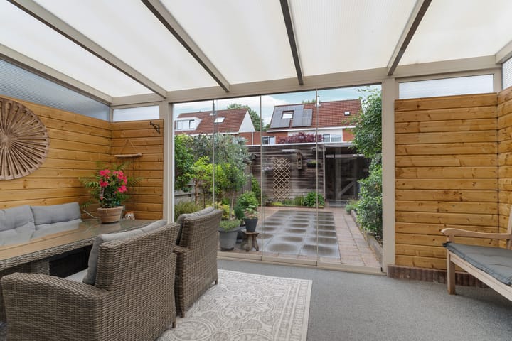 Foto 43 van Adrienne Solserstraat 7