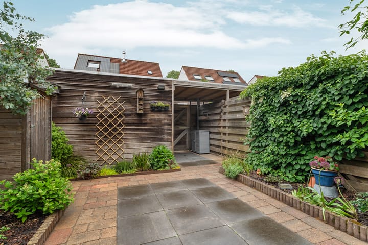 Foto 47 van Adrienne Solserstraat 7