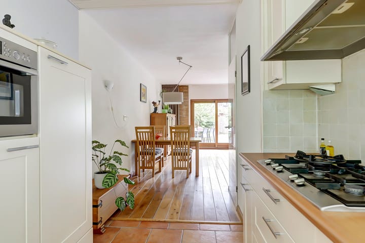 Foto 11 van Romeolaan 4