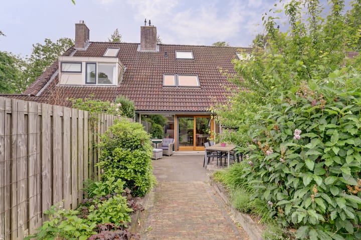 Foto 16 van Romeolaan 4