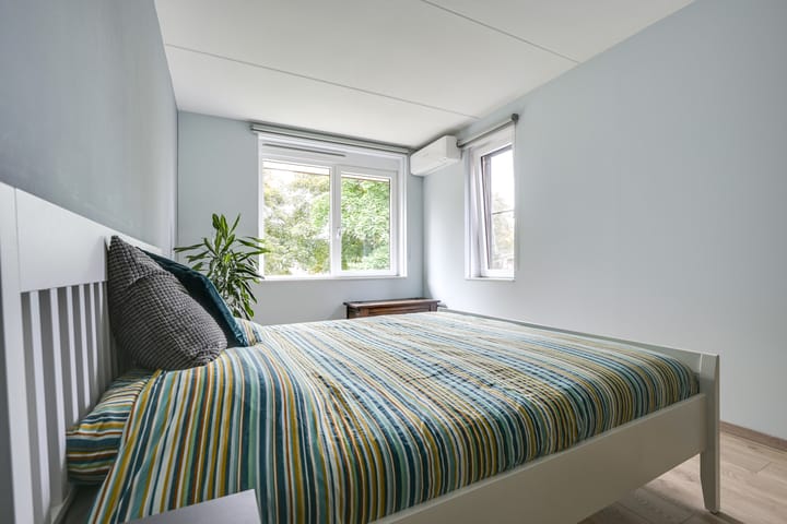 Foto 23 van Zeister Eng 122