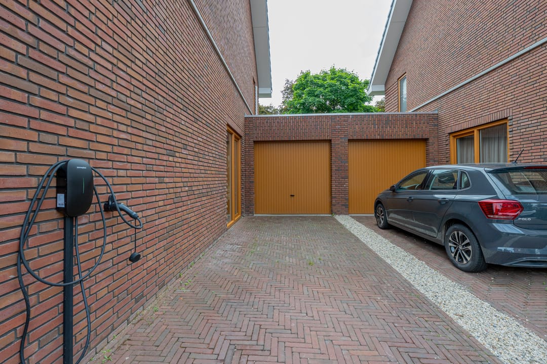 Foto 46 van Zeister Eng 122