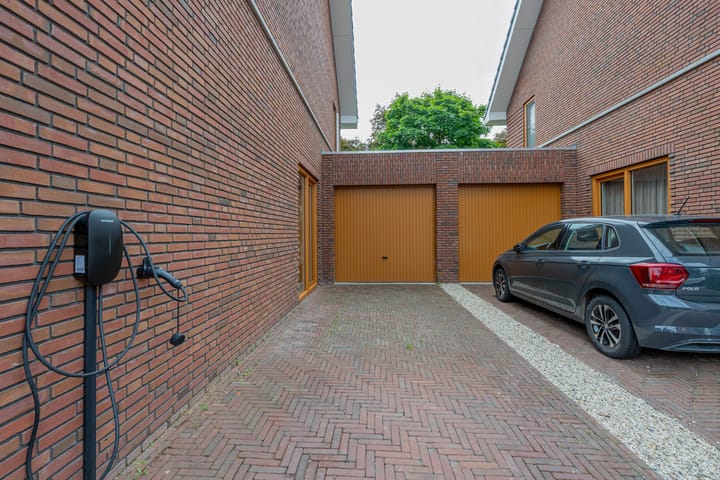 Foto 46 van Zeister Eng 122