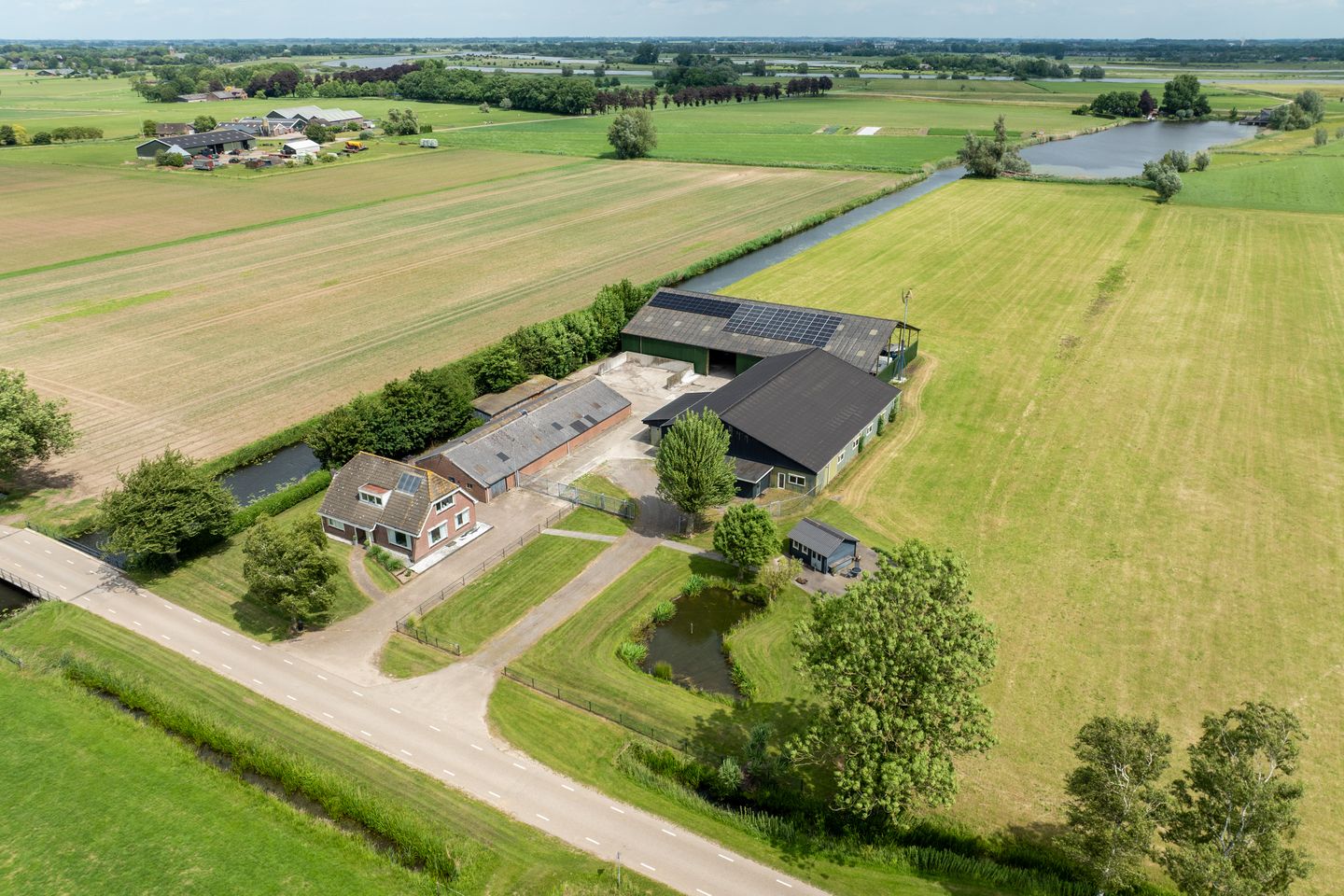 View photo 4 of Oostersedijk 10
