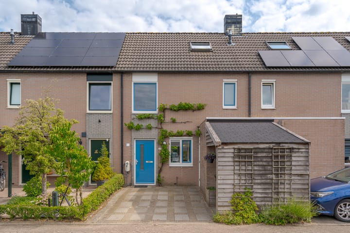 Foto 1 van Flora Bilderbeekstraat 19