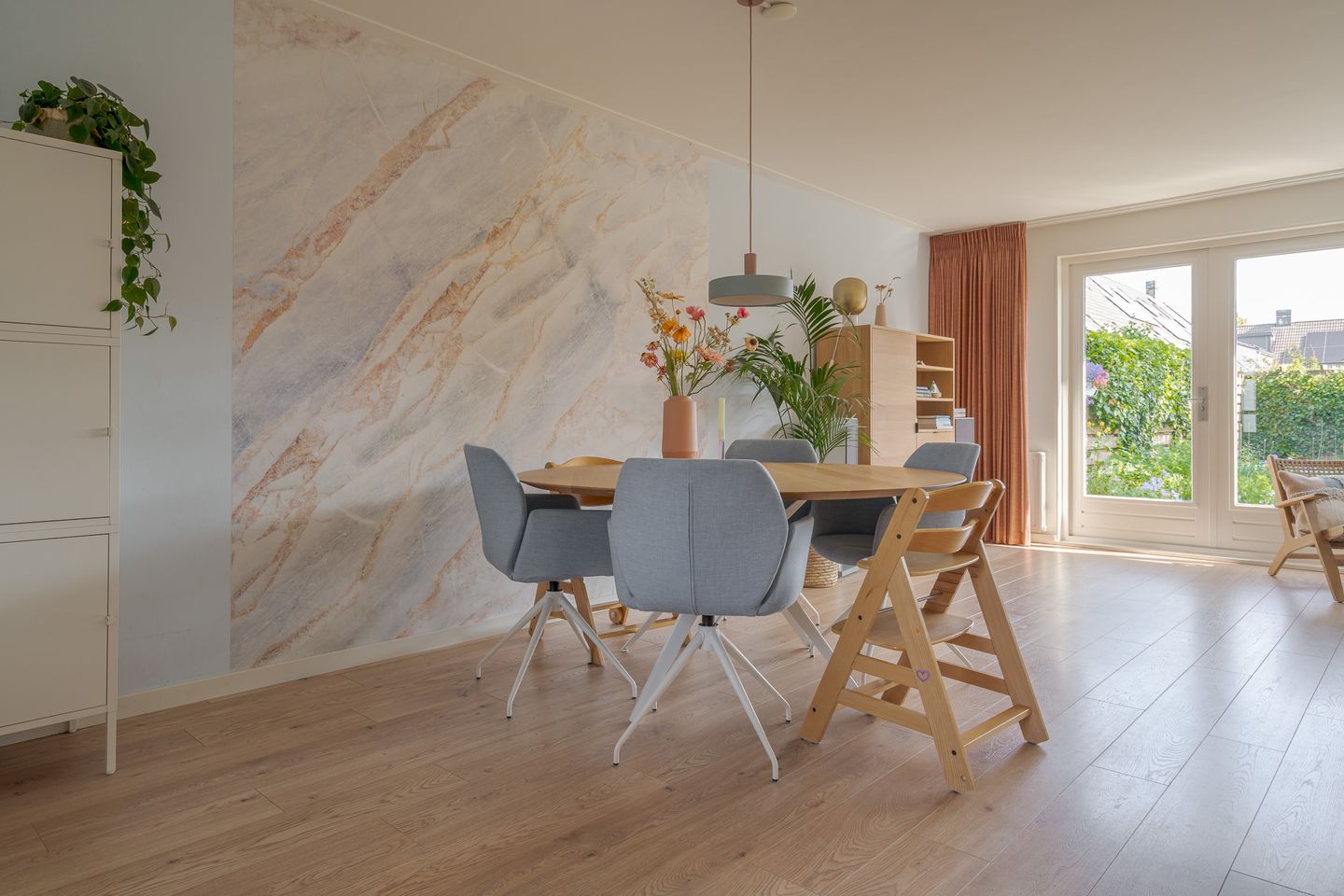 Foto 4 van Flora Bilderbeekstraat 19