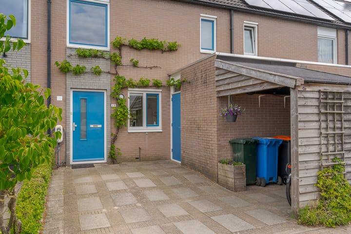 Foto 7 van Flora Bilderbeekstraat 19