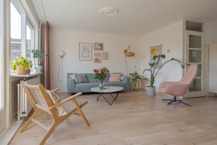 Foto 12 van Flora Bilderbeekstraat 19