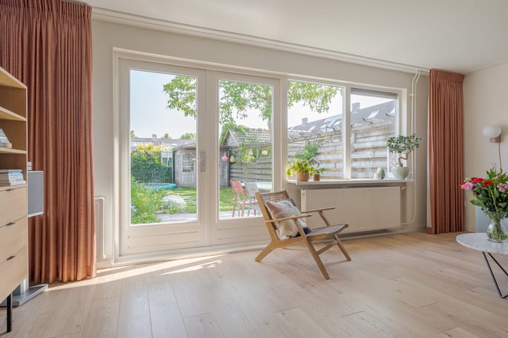 Foto 13 van Flora Bilderbeekstraat 19